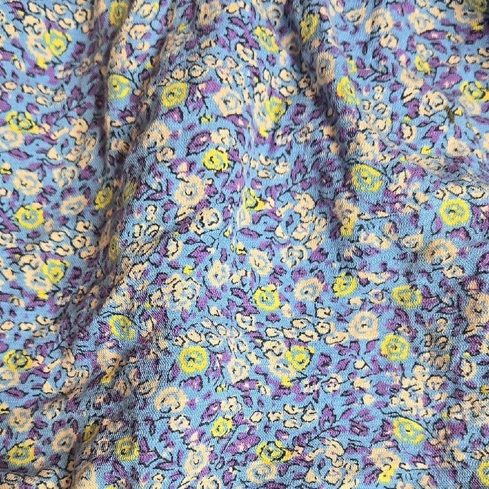 Universal Threads Dress With Pockets - Picture 4 of 8